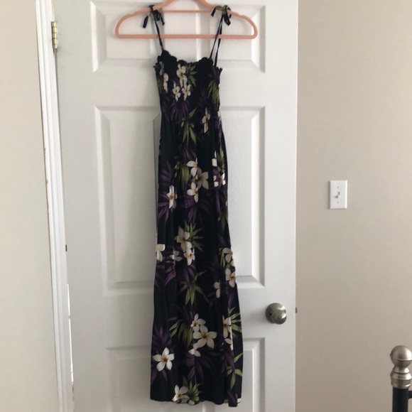 Hawaiian floral maxi dress - Picture 1 of 5